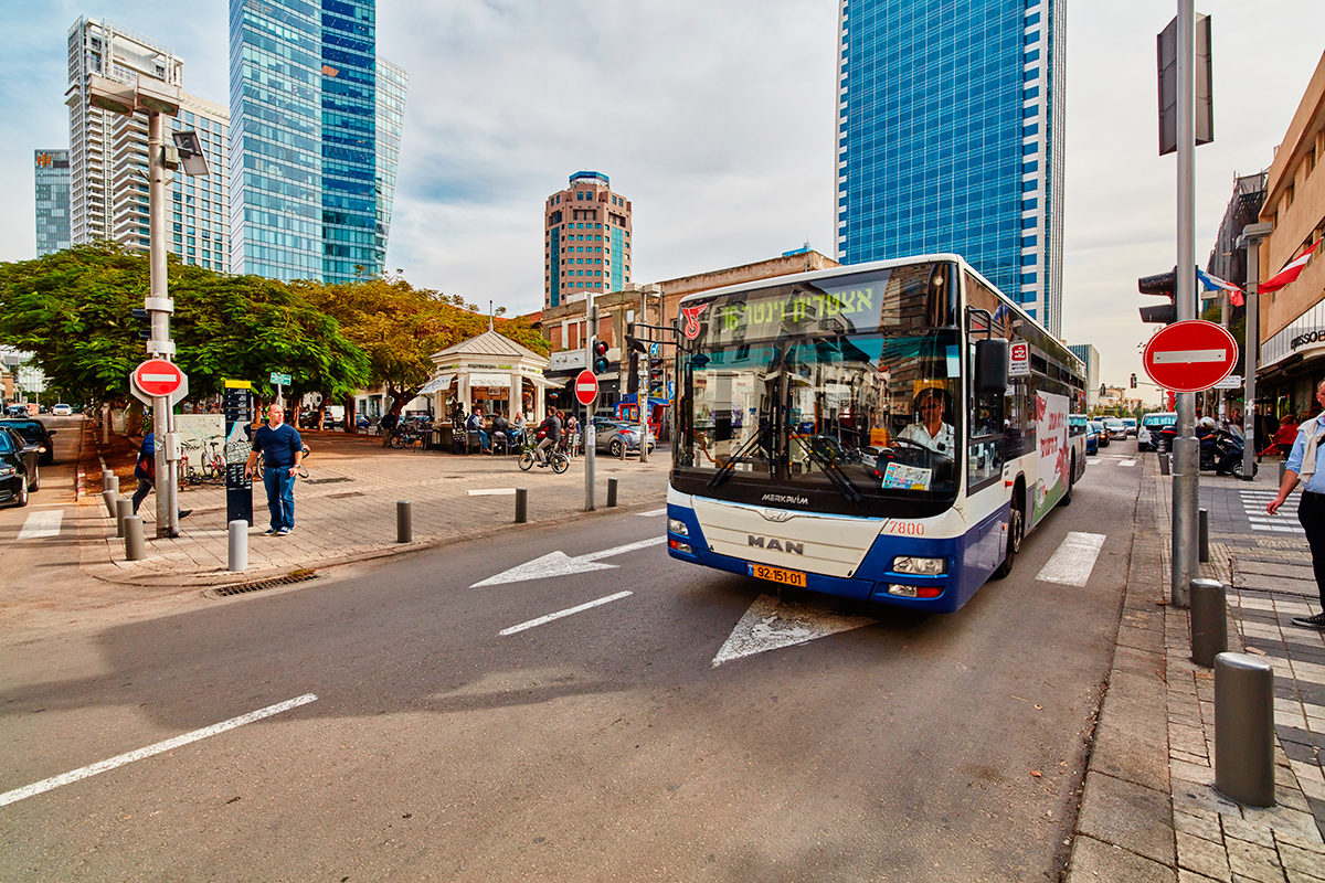 Автобусное сообщение в Тель-Авиве